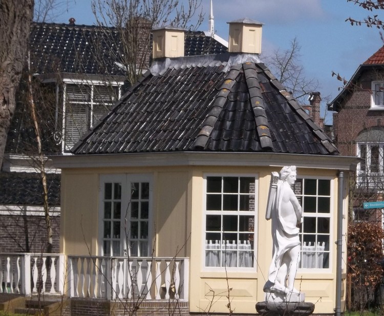 “It is wonderful how attractive a gentle, pleasant manner is, and how much it wins hearts.”  ― St. Francis de Sales